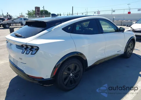 2022 Ford Mustang Mach-E California Route 1 from USA, damaged, VIN 3FMTK2SU8NMA57792